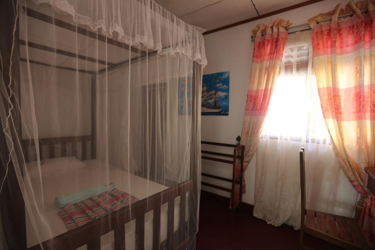 Gihan Guesthouse ミリッサ エクステリア 写真