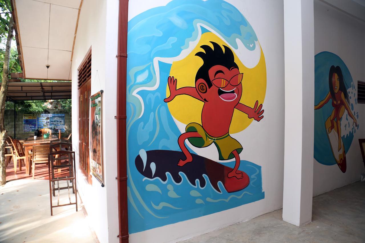 Gihan Guesthouse ミリッサ エクステリア 写真