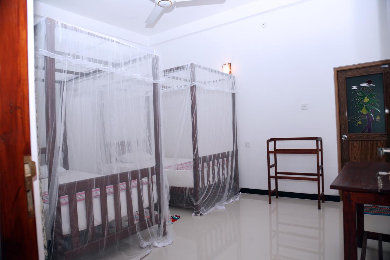 Gihan Guesthouse ミリッサ エクステリア 写真
