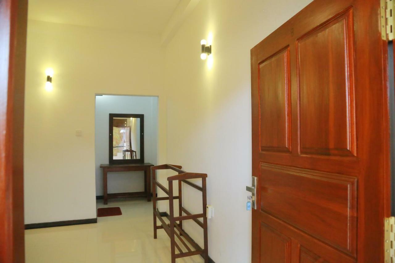 Gihan Guesthouse ミリッサ エクステリア 写真